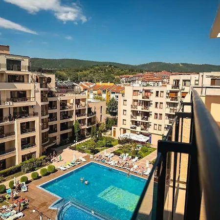 דירה Top-floor 2br With King Bed & View